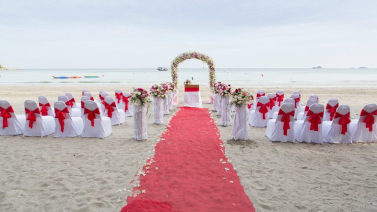 Holding the Best Outdoor Weddings at an Elegant Darien Golf Course